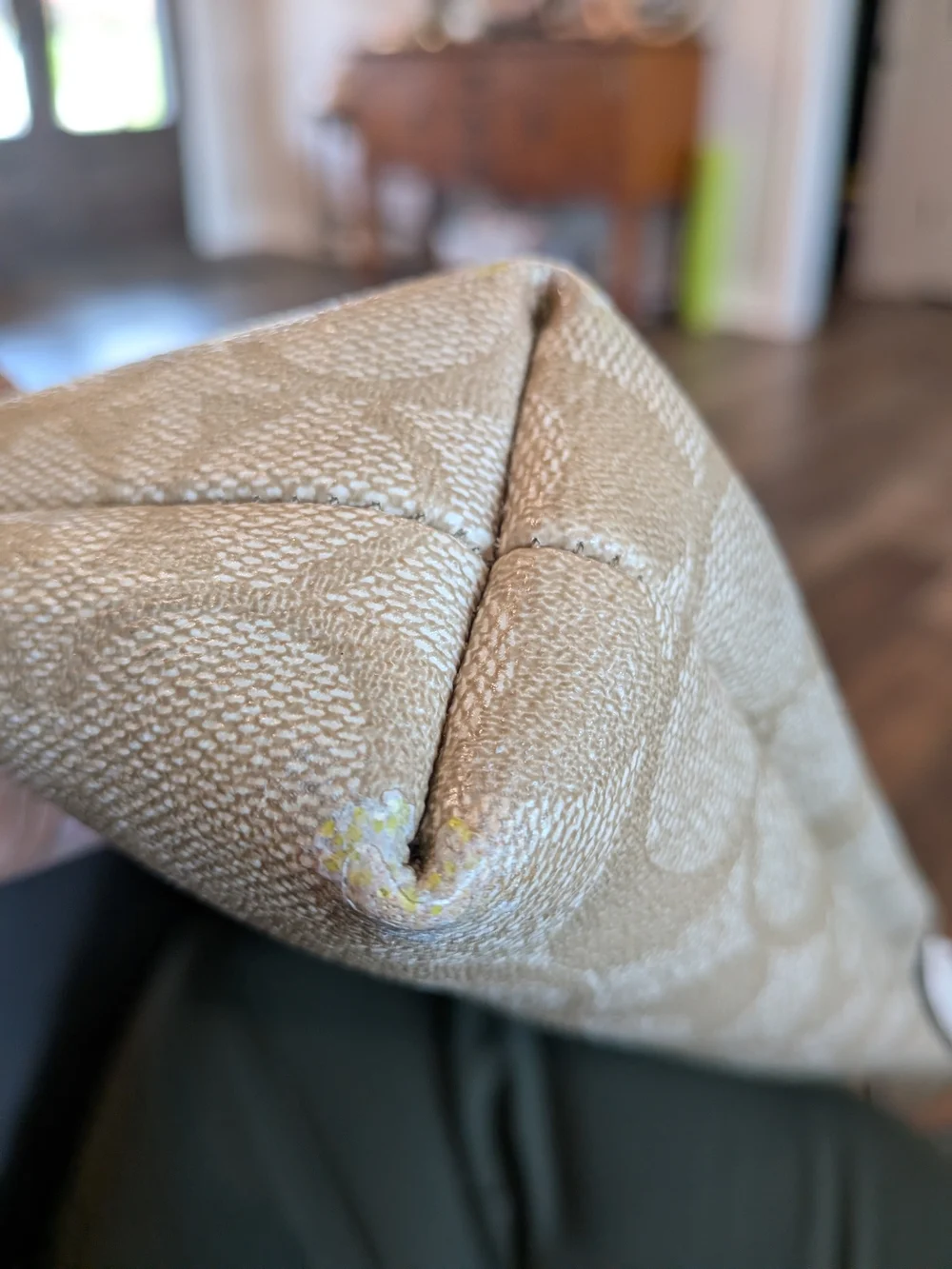 Coach Signature Canvas Crossbody Bag in Khaki/Chalk